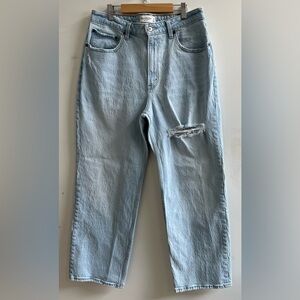 Abercrombie & Fitch The ‘90s Relaxed Jean High Rise Women’s 
Curve Love Size:32